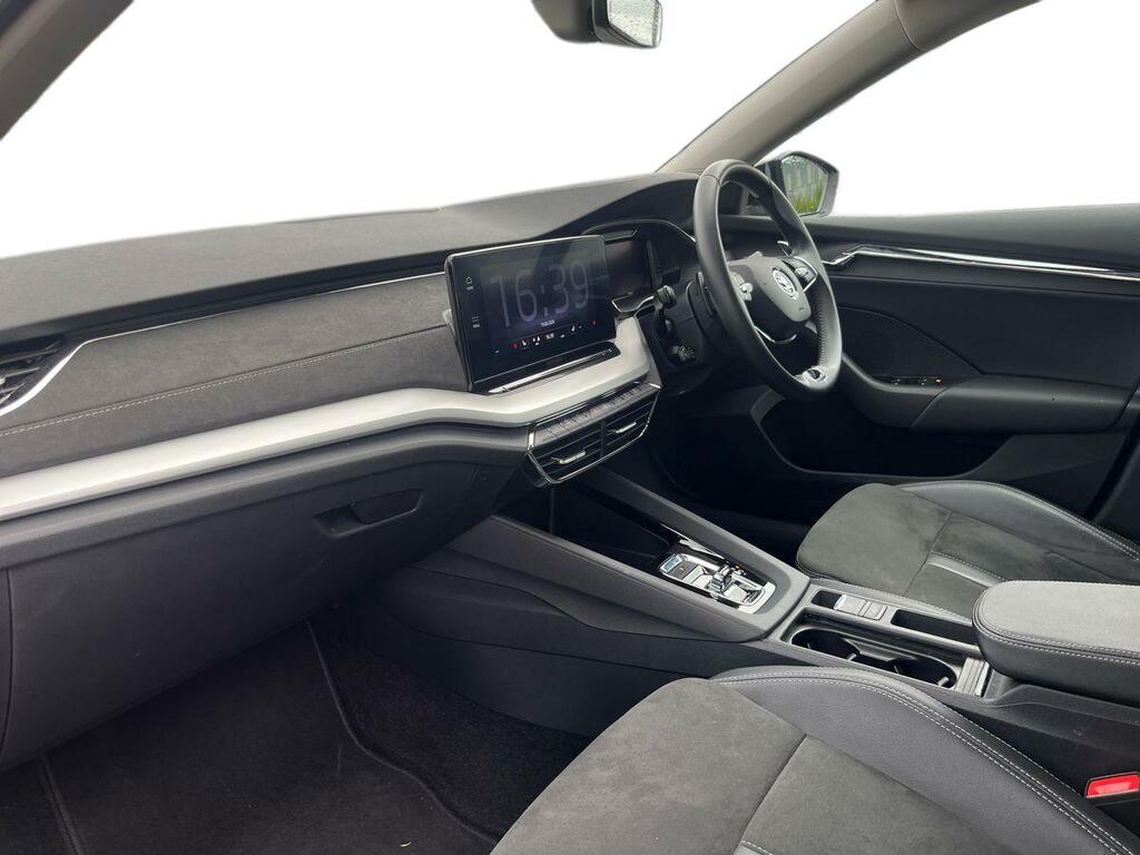 Skoda Octavia 2.0 Tdi 150 Se L Dsg Black #2