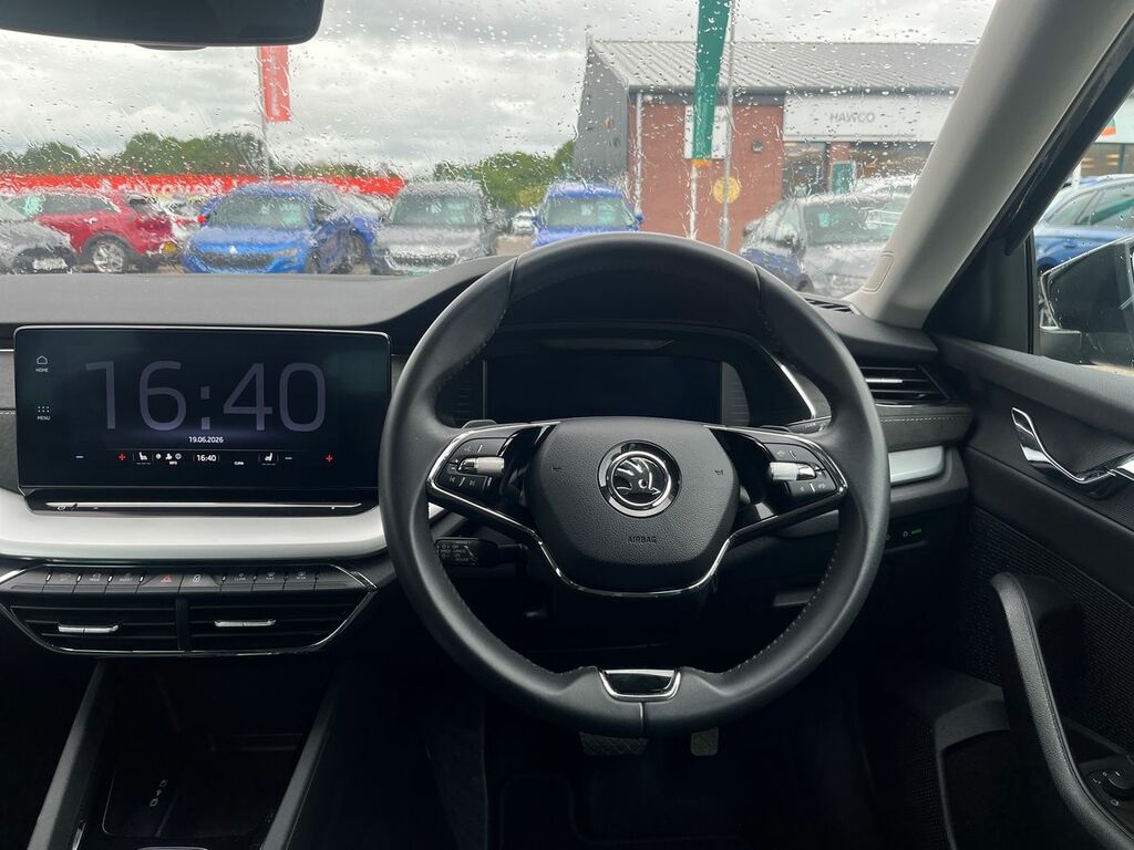 Skoda Octavia 1.5 Tsi Se Technology Blue #13