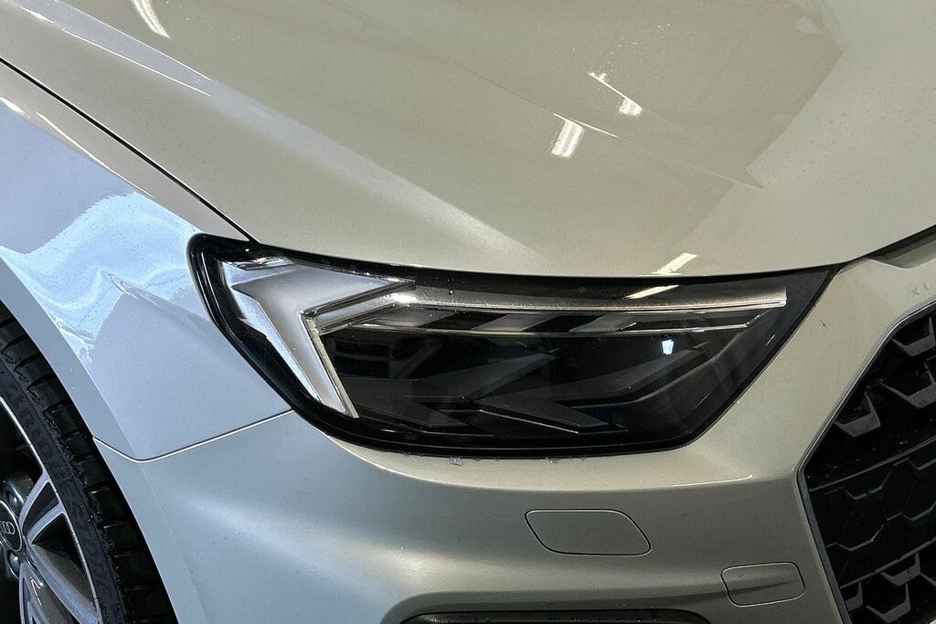 Audi A1 25 Tfsi Sport White #18
