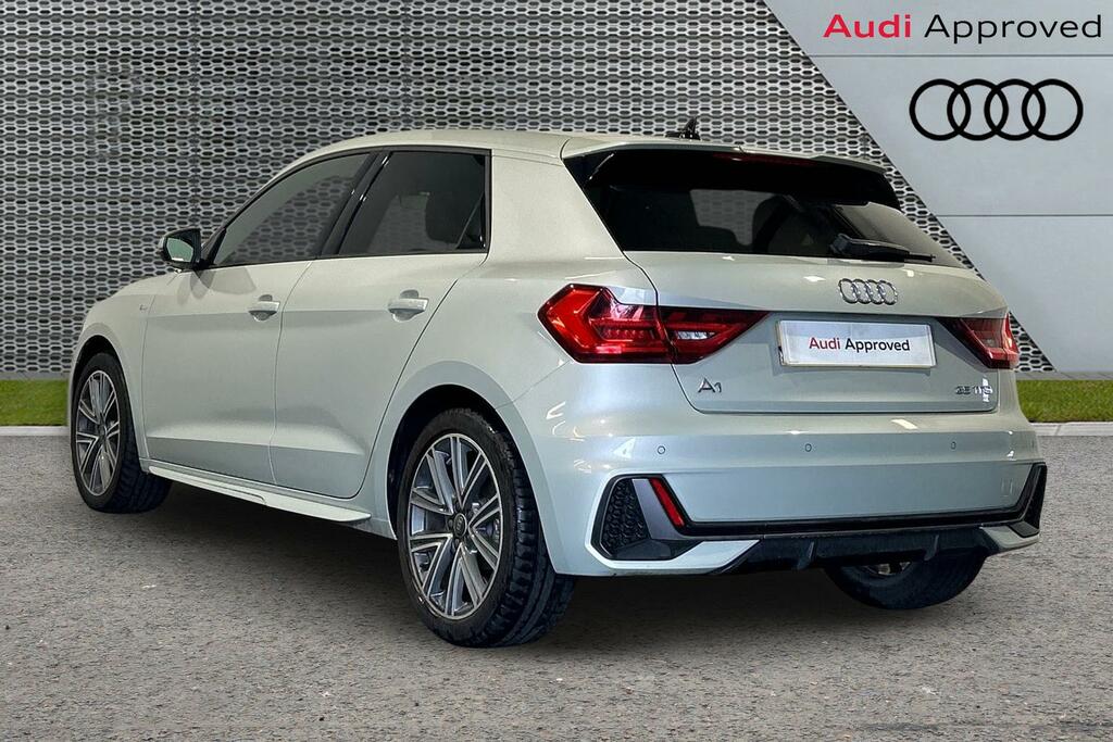 Audi A1 25 Tfsi Sport White #3
