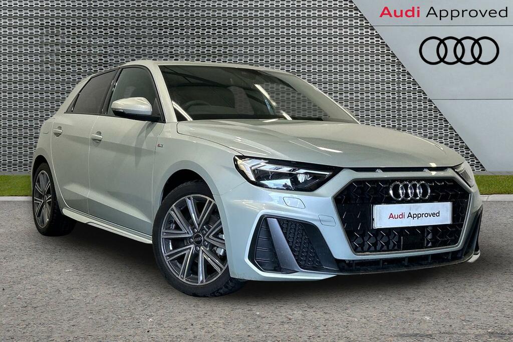 Audi A1 25 Tfsi Sport White #1