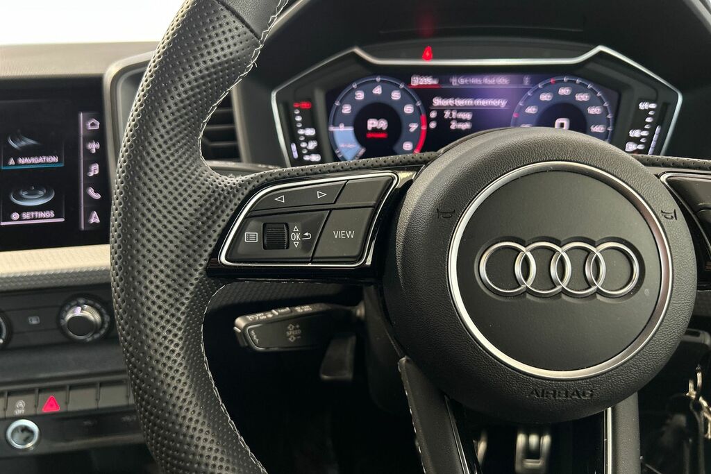 Audi A1 25 Tfsi Sport White #14