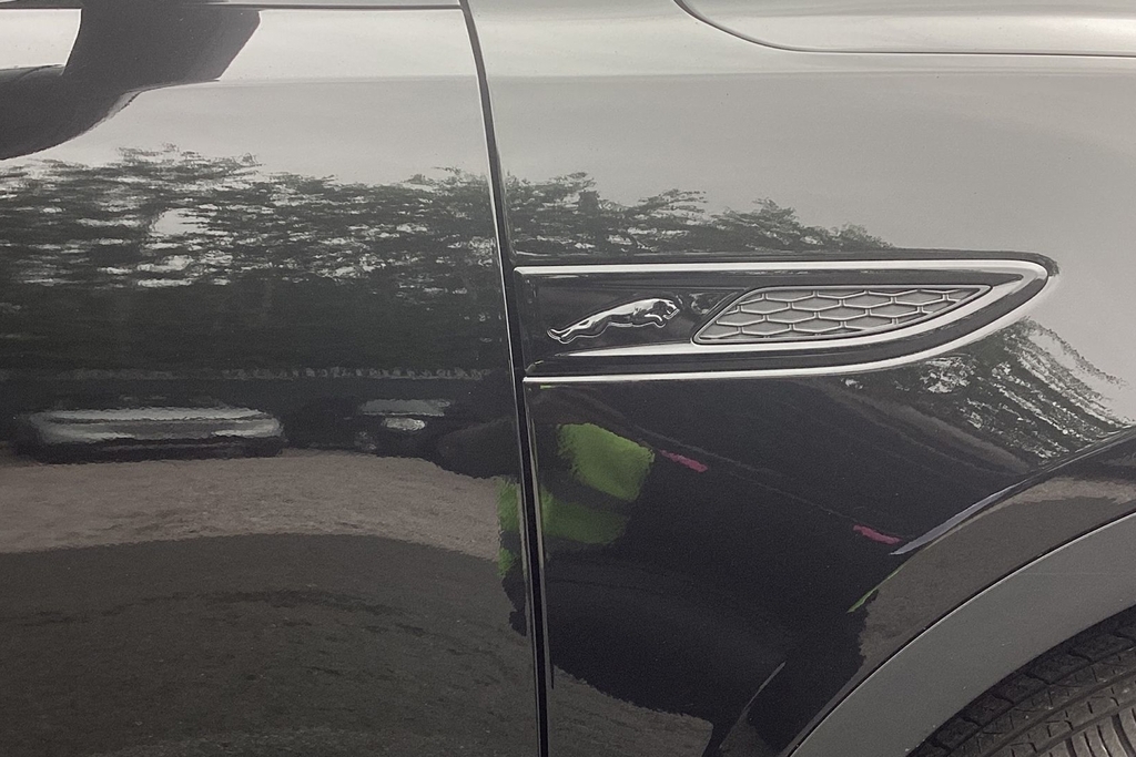 Jaguar E-Pace R-dynamic Se Black Grey #20