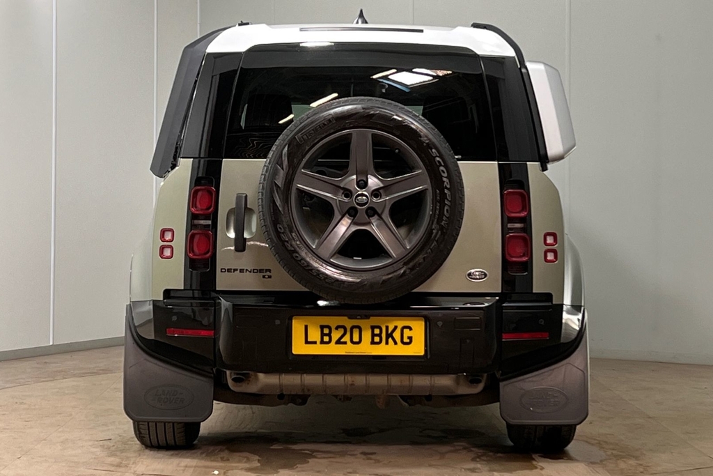 Land Rover Defender 110 P300 S Green #6
