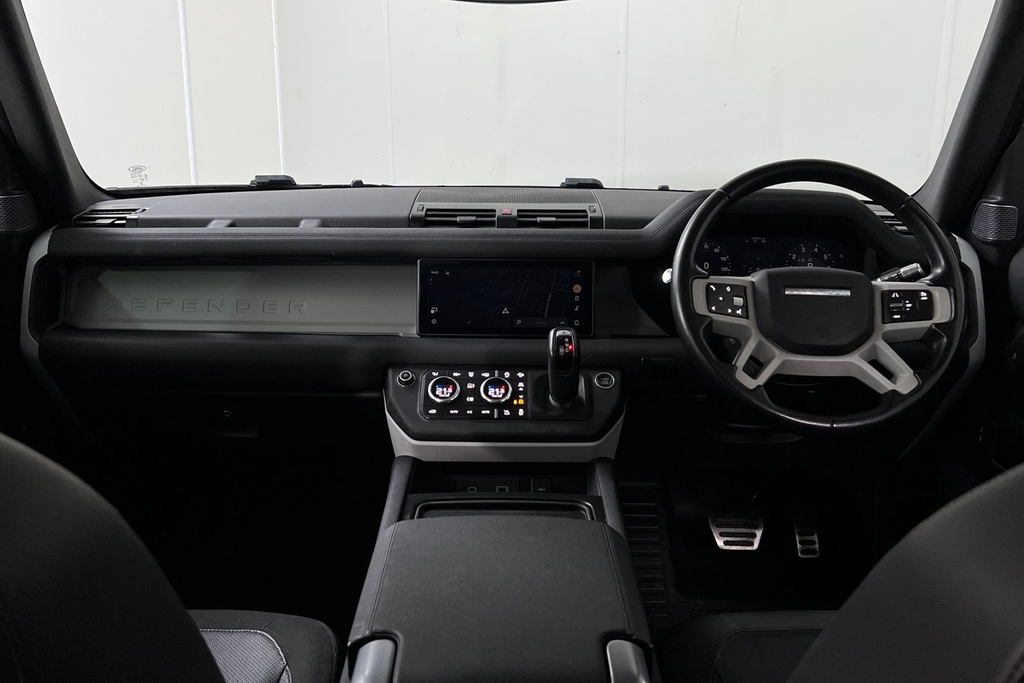 Land Rover Defender 110 First Edition  #9