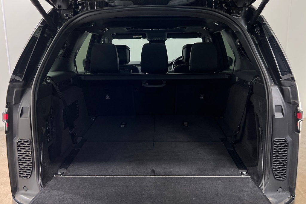 Land Rover Discovery 3L Dynamic Hse Grey #10