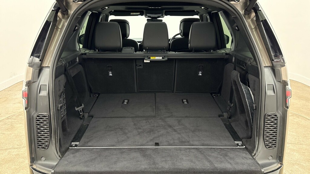 Land Rover Discovery Dynamic Hse Black #10