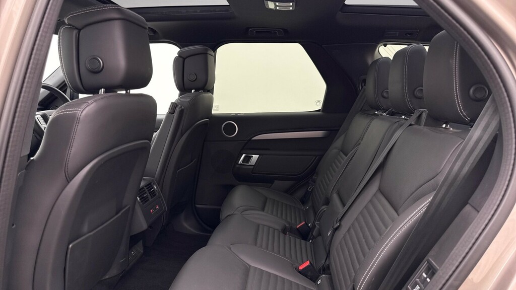 Land Rover Discovery D350 Dynamic Hse Brown #4