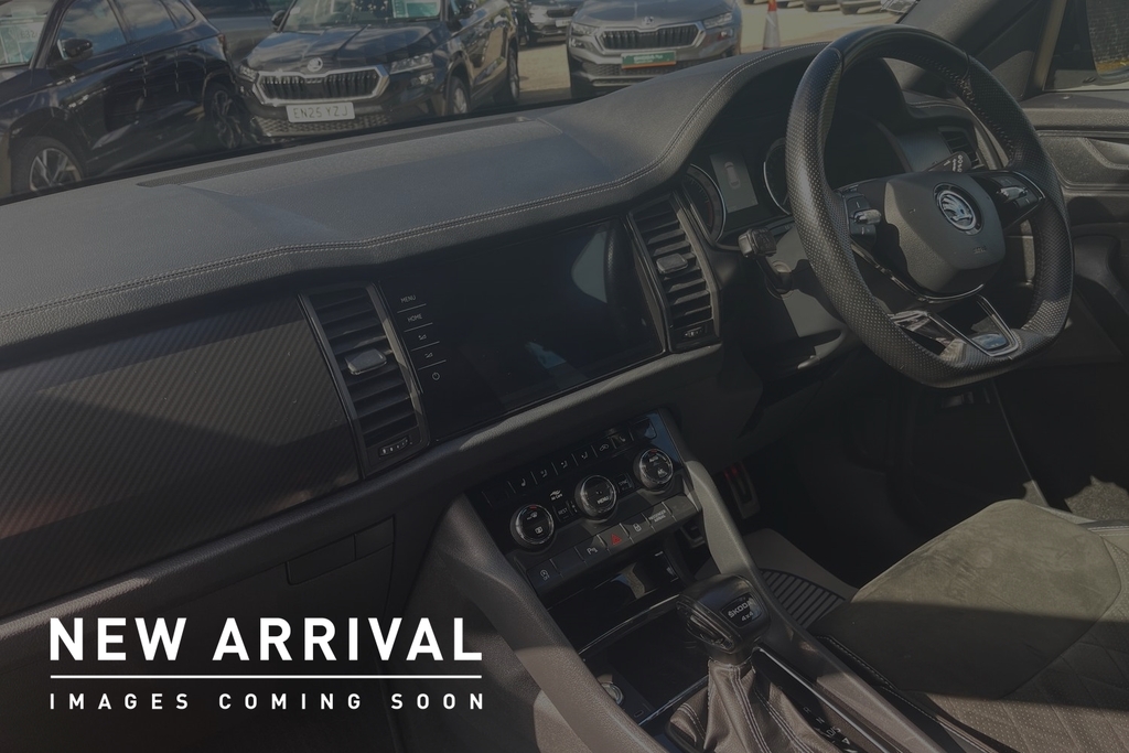 Skoda Kodiaq 2.0 Tdi 200 Sport Line 4X4 Dsg 7 Seat Black #4