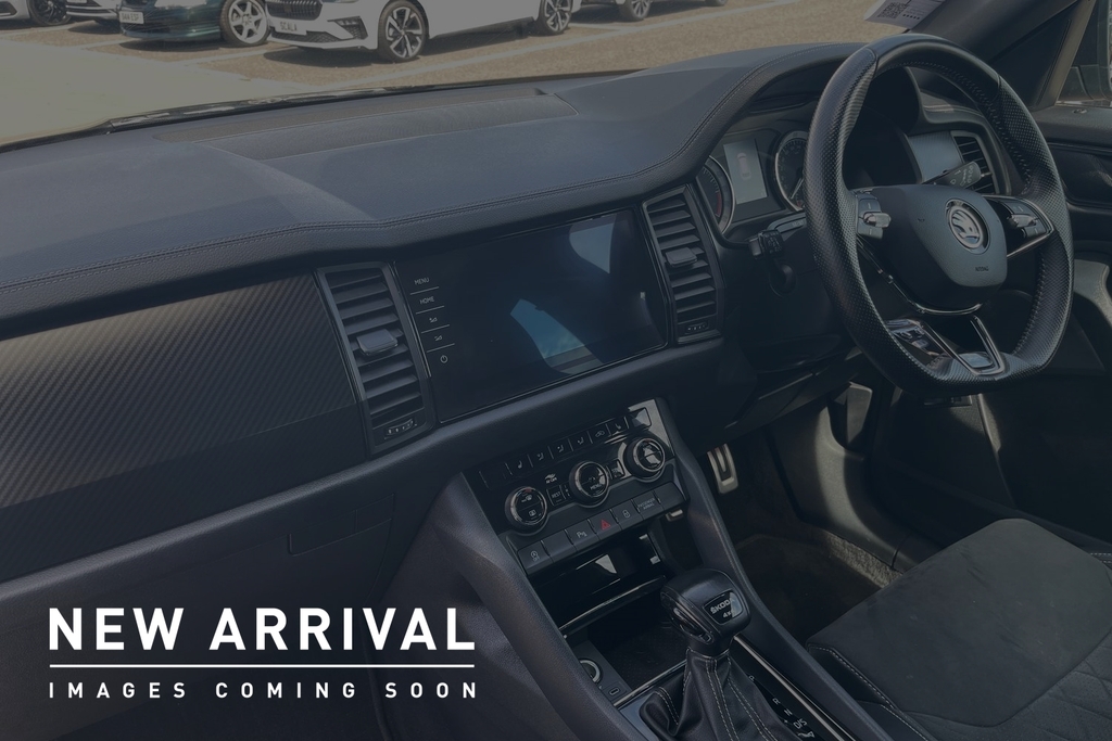 Skoda Kodiaq 2.0 Tdi 200 Sport Line 4X4 Dsg 7 Seat Black #3