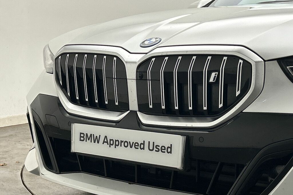BMW i5 G60 Edrive40 M Sport Saloon Grey #31