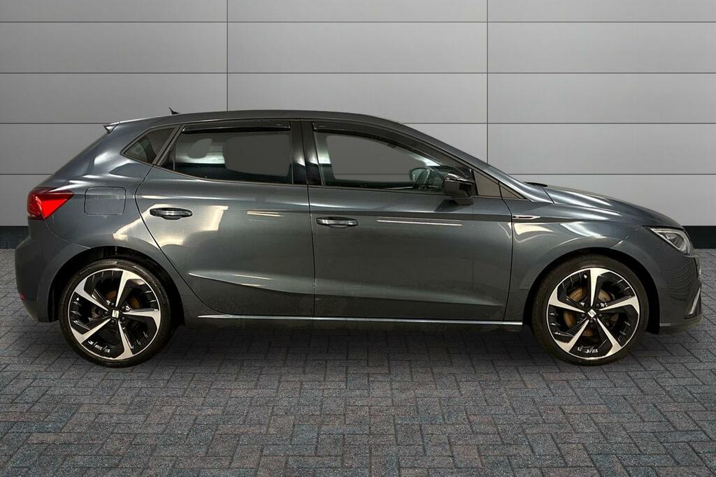 Seat Ibiza 1.0 Tsi 110 Fr Sport Dsg Grey #4