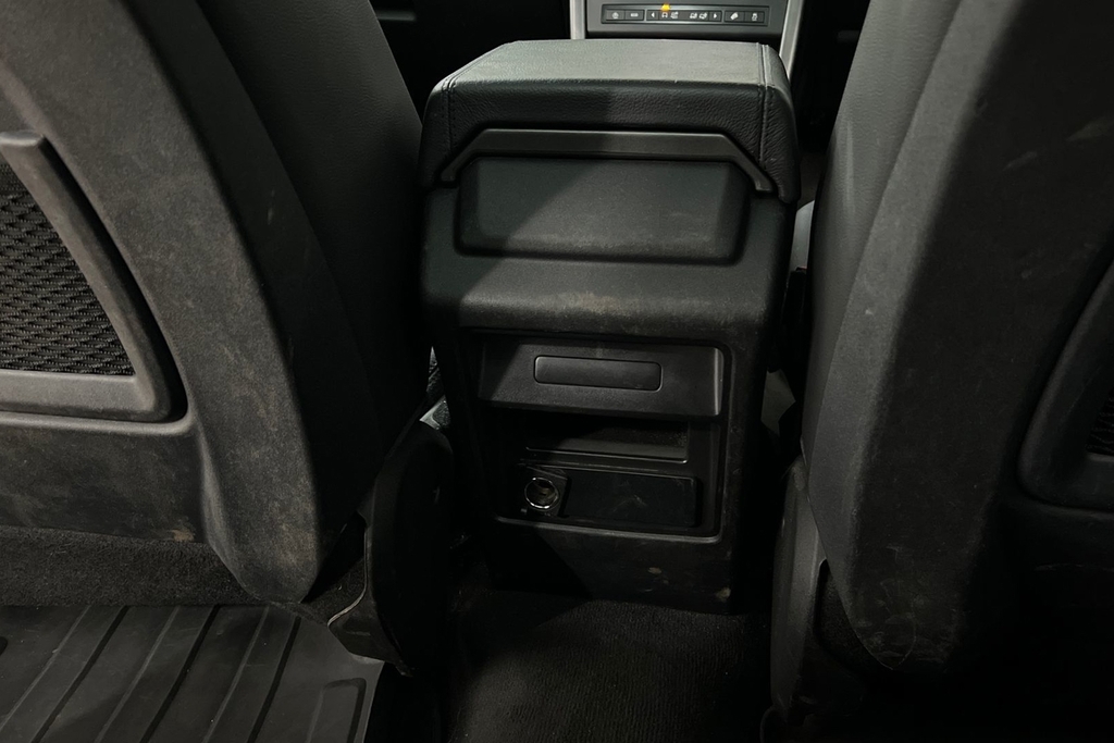 Land Rover Discovery Sport Se Tech Red #18