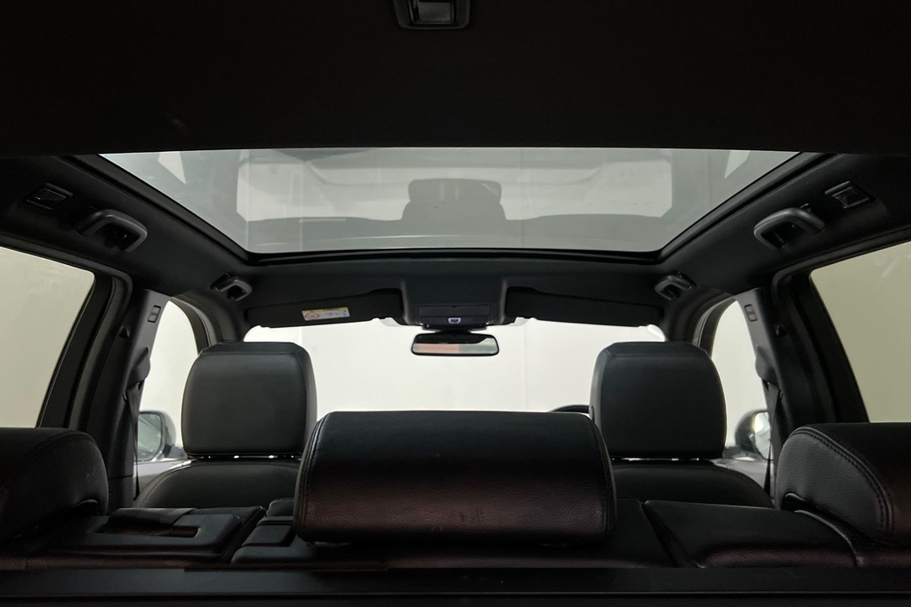 Land Rover Discovery Sport Se Tech Red #21