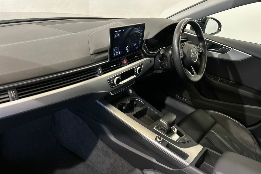 Audi A5 Sport 35 Tfsi 150 Ps S Tronic Black #2
