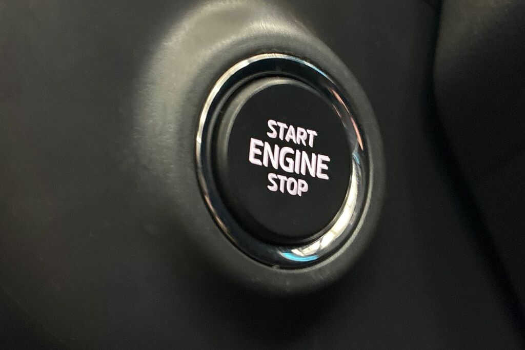 Skoda ENYAQ 80 Silver #25