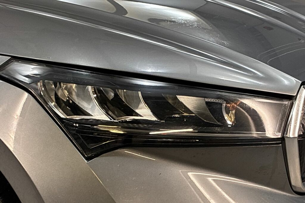 Skoda ENYAQ 80 Silver #18