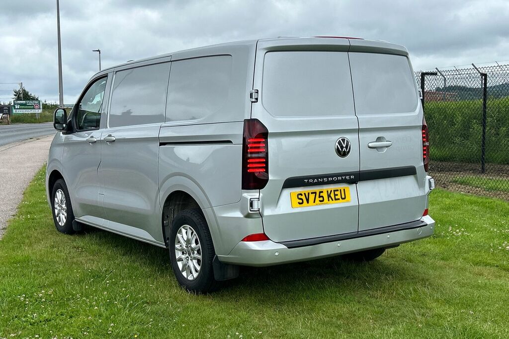Volkswagen Transporter 2.0 Tdi 110 Commerce Pro Van Grey #3