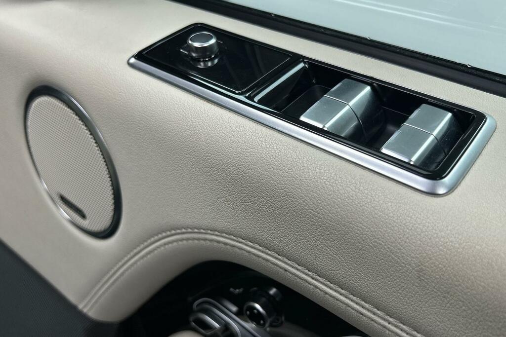 Land Rover Range Rover Vogue Red #25
