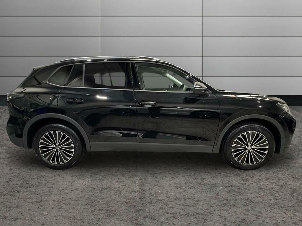 Volkswagen Tiguan 1.5 Etsi 150 Match Dsg Black #4
