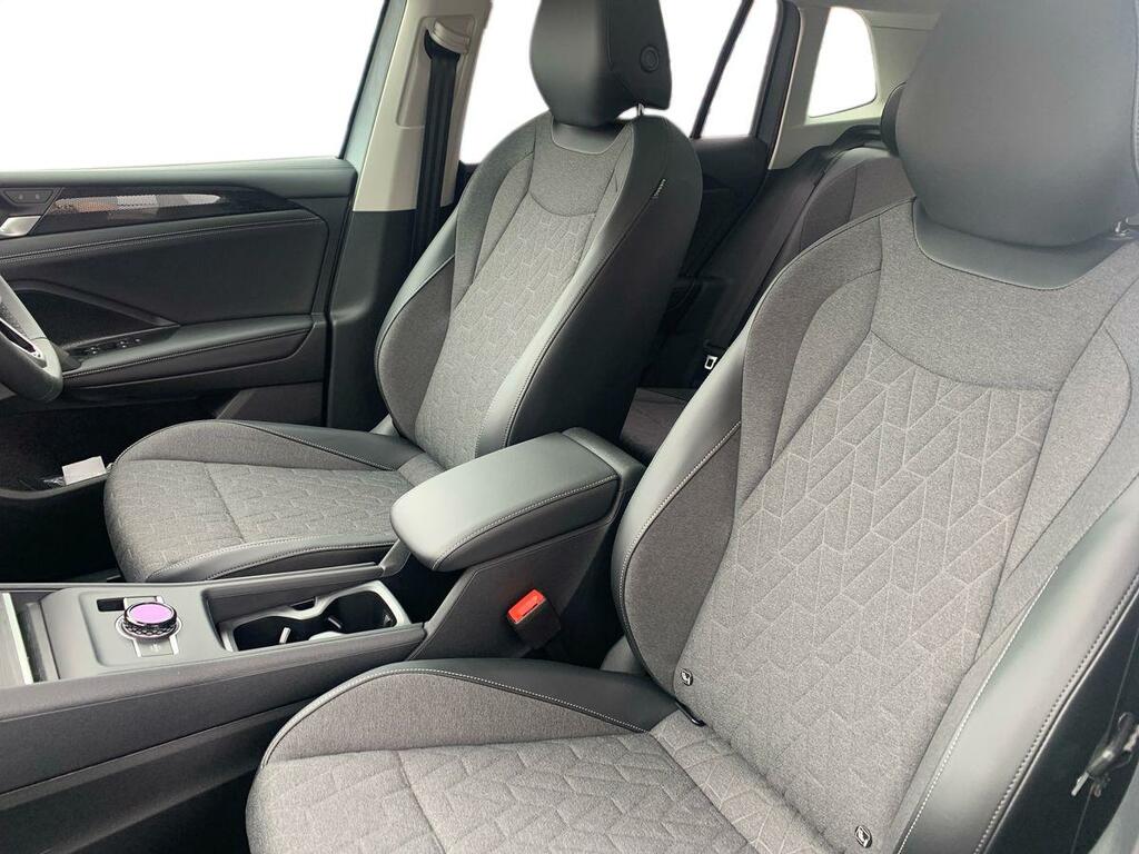 Volkswagen Tiguan 1.5 Etsi 150 Match Dsg Silver #2