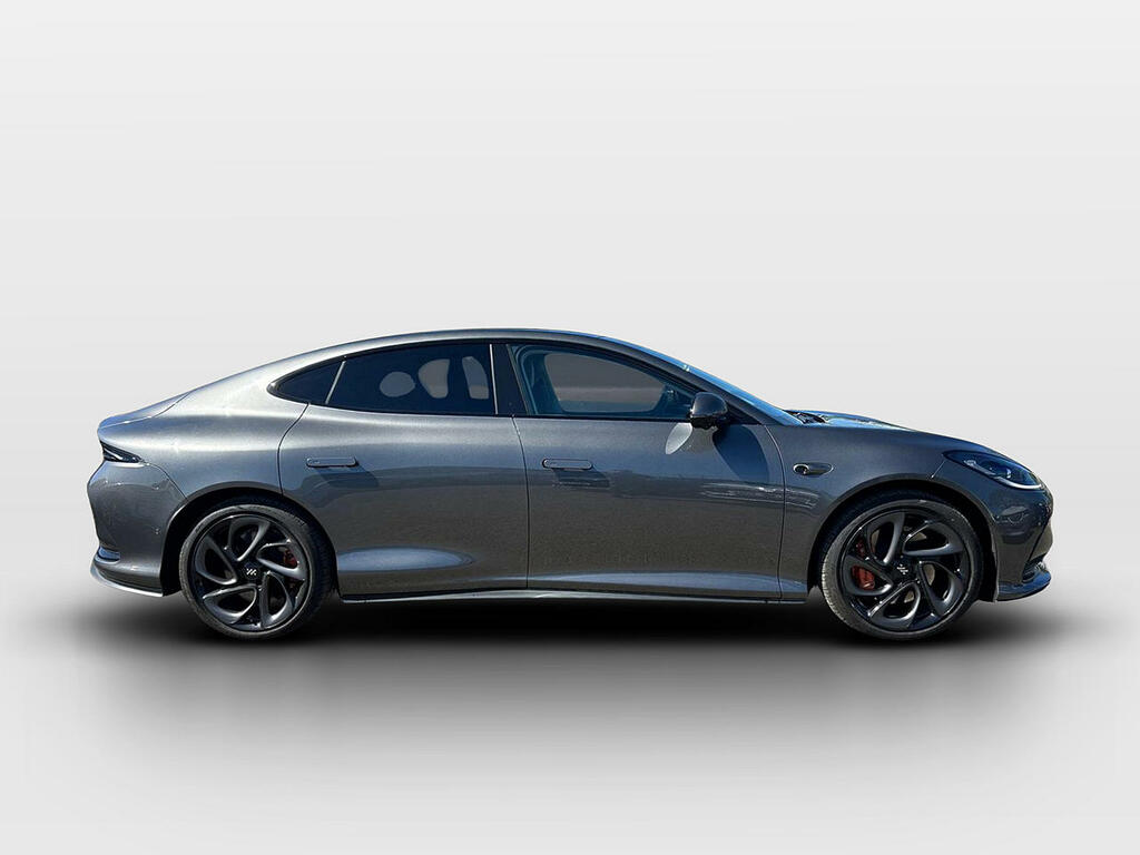 MG IM5 217Kw Standard Range 75Kwh Black #12