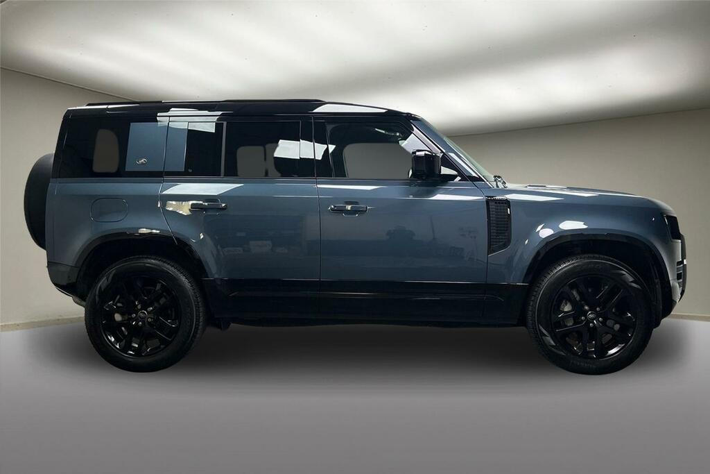 Land Rover Defender 110 D300 X-dynamic Hse Blue #5
