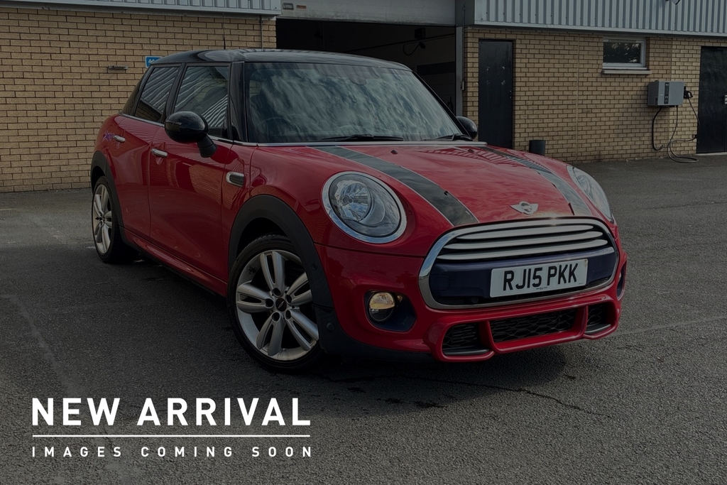 Mini Hatch 1.5 Cooper Euro 6 Ss Red