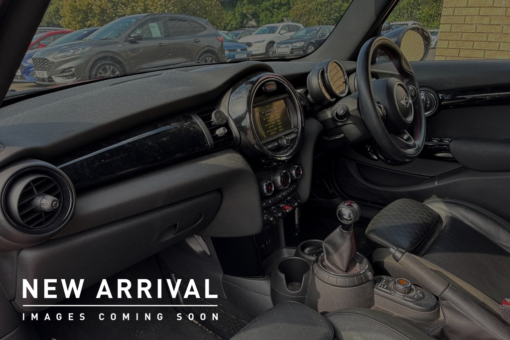 Mini Hatch 1.5 Cooper Euro 6 Ss Red #2