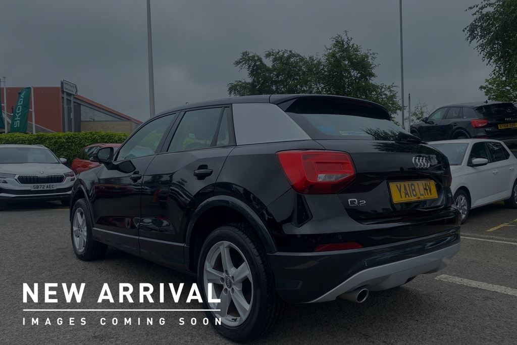 Audi Q2 1.6 Tdi Sport S Tronic Black #5