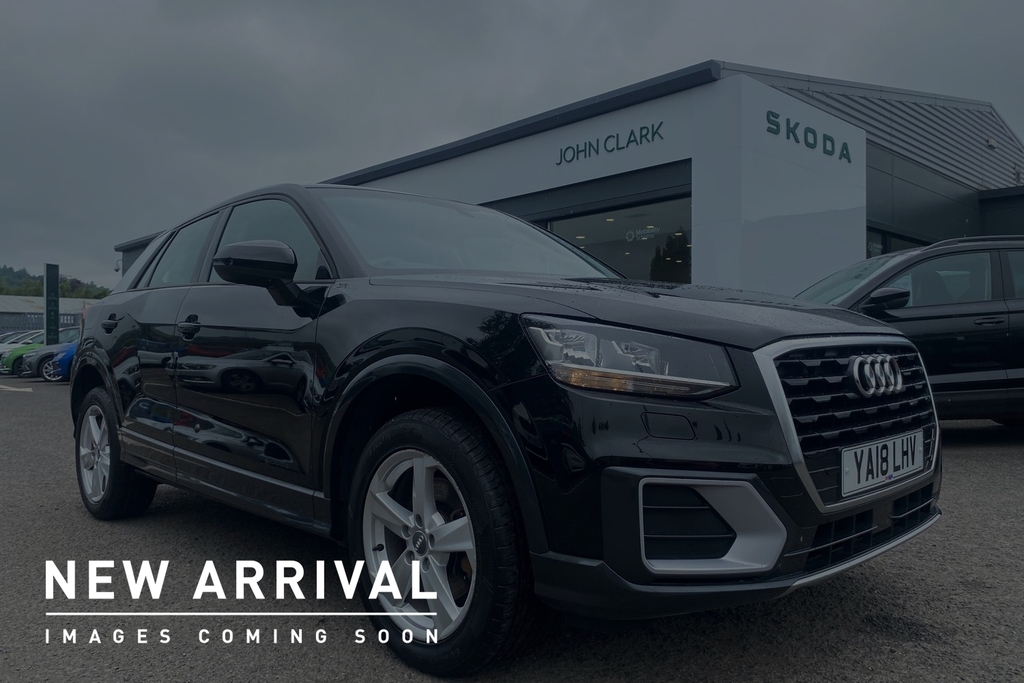 Audi Q2 1.6 Tdi Sport S Tronic Black #2