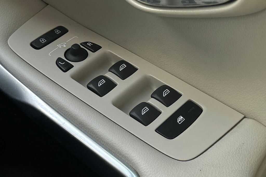 Volvo V40 V40 Inscription T3 Red #22