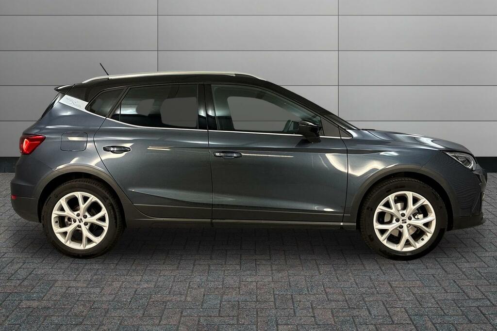 Seat Arona 1.0 Tsi 115 Fr Dsg Grey #4