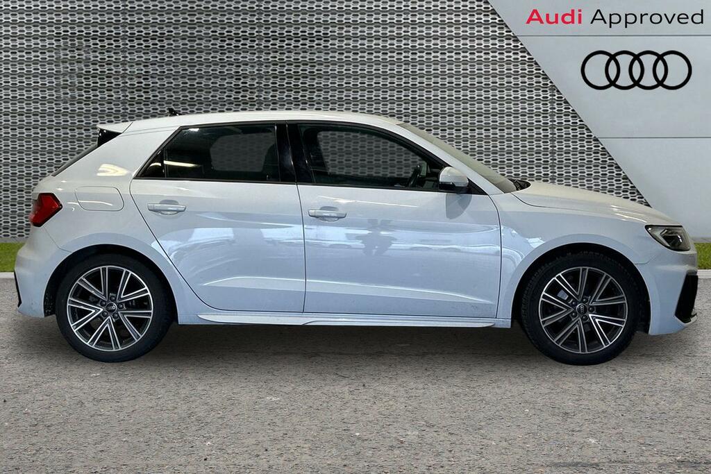 Audi A1 S Line 30 Tfsi 110 Ps 6-Speed SW23MZL White #4