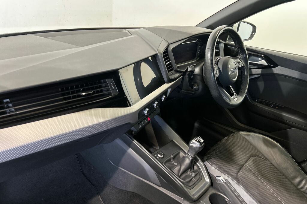 Audi A1 S Line 30 Tfsi 110 Ps 6-Speed SW23MZL White #2