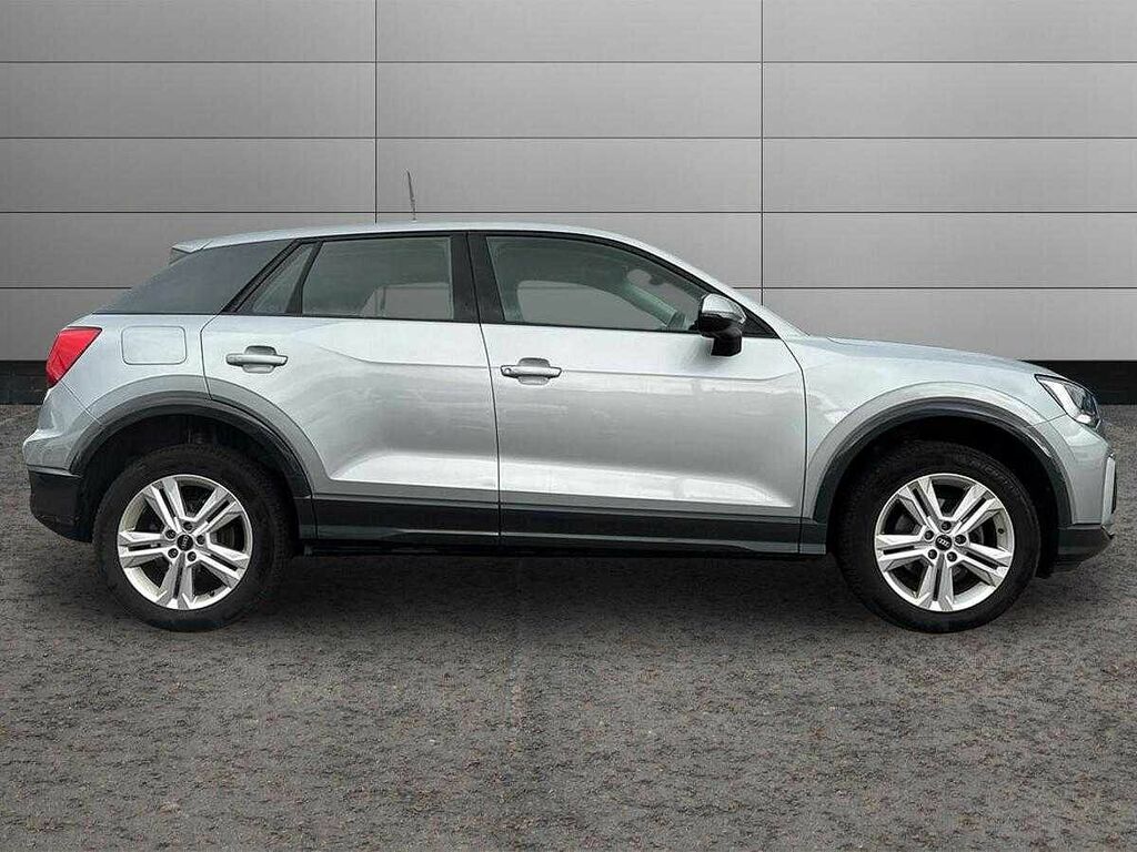 Audi Q2 Sport 35 Tfsi 150 Ps S Tronic SY21YRW Silver #4
