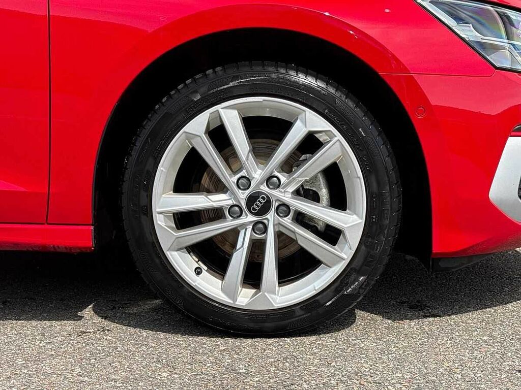 Audi A3 Sport 35 Tfsi 150 Ps S Tronic SY22UMR Red #5