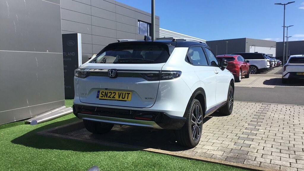 Honda Hr-V 1.5 H I-mmd Advance Style Suv Hybrid Cv White #4