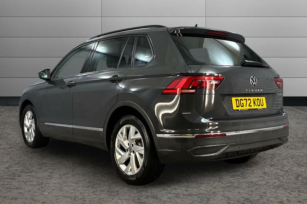 Volkswagen Tiguan 1.5 Tsi 150 Life Dsg DG72KOU Grey #3