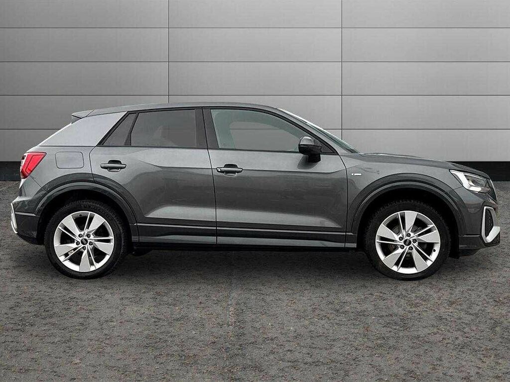Audi Q2 S Line 35 Tfsi 150 Ps S Tronic SY73LCN Grey #4