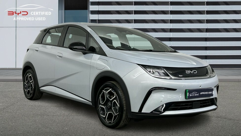 Byd Dolphin 60.48Kwh Comfort Hatchback 204 White