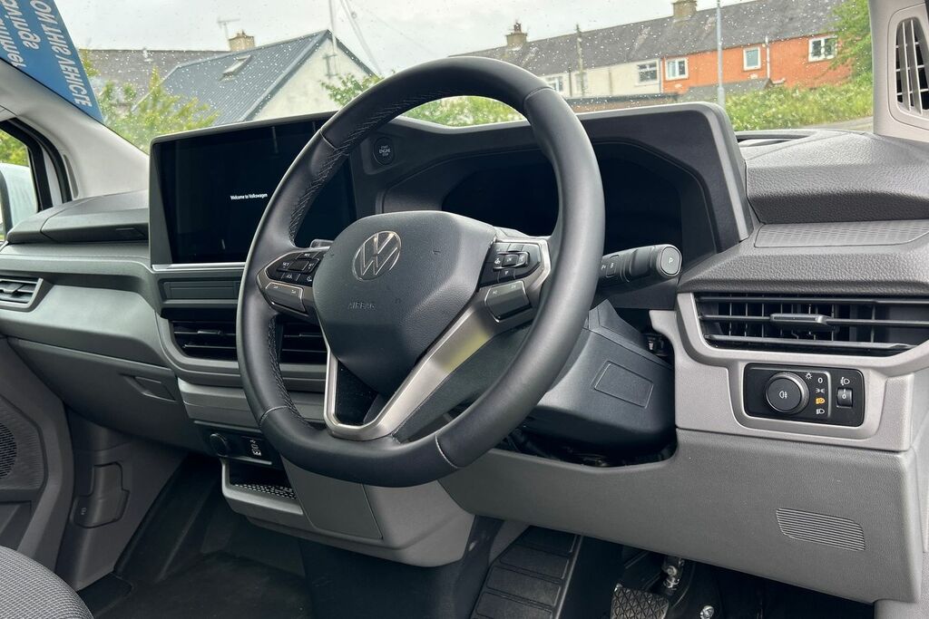 Volkswagen E-Transporter 100Kw 65Kwh Commerce Plus Van White #6