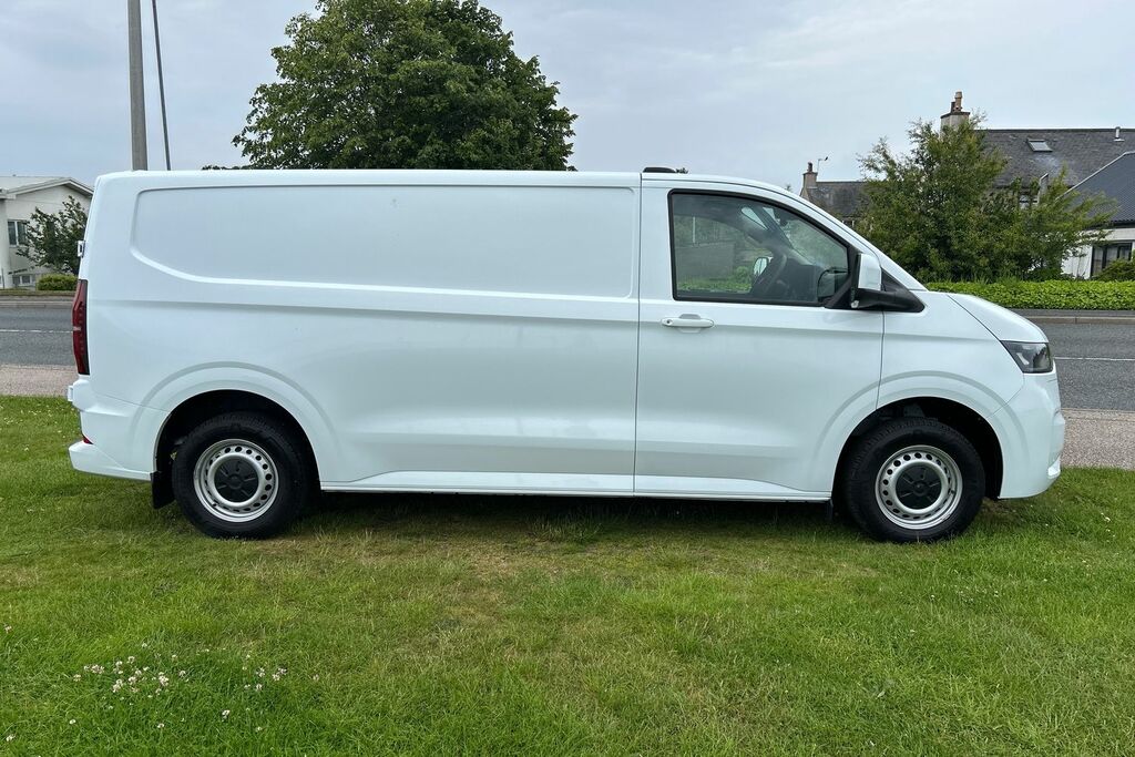 Volkswagen E-Transporter 100Kw 65Kwh Commerce Plus Van White #4