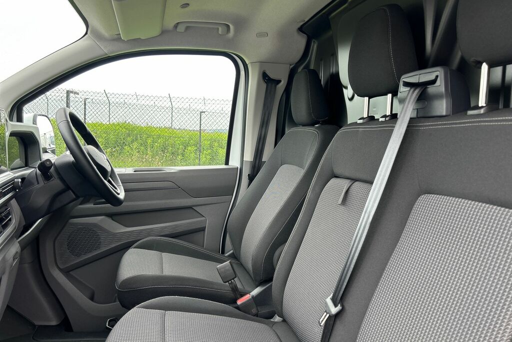 Volkswagen E-Transporter Abt E Lwb 83Kw 37.3Kwh Kombi Van White #15