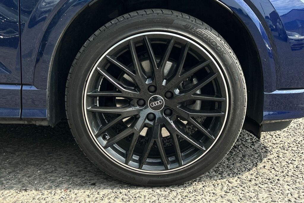 Audi Q2 Black Edition 35 Tfsi 150 Ps S Tronic ST24VWC Blue #5