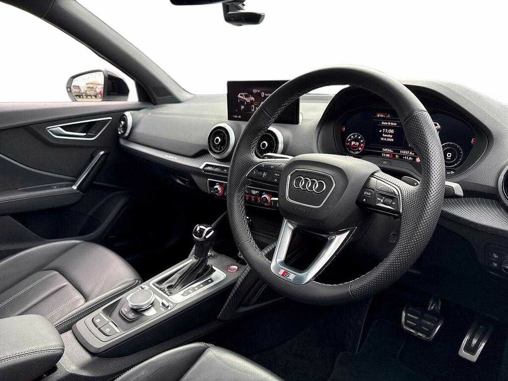 Audi Q2 O Vorsprung Tfsi 300 Ps S Tronic SY73VHN White #6