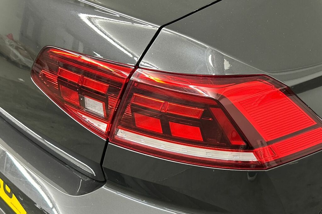 Volkswagen Passat Passat Grey #19