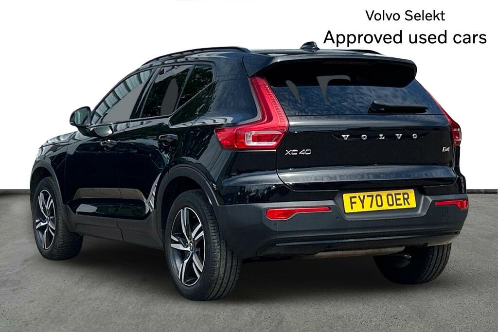 Volvo XC40  Black #3