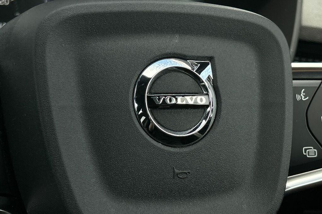 Volvo XC40  Black #27