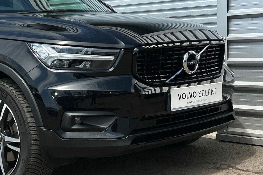 Volvo XC40  Black #31